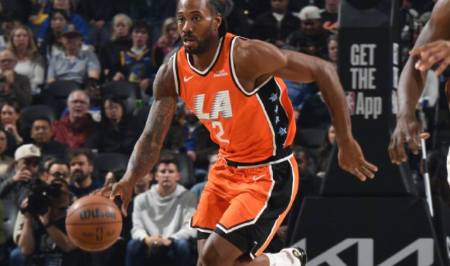 网页版登录入口地址-莱昂纳德双里程碑：连续38场20+生涯最长 突破16000分大关