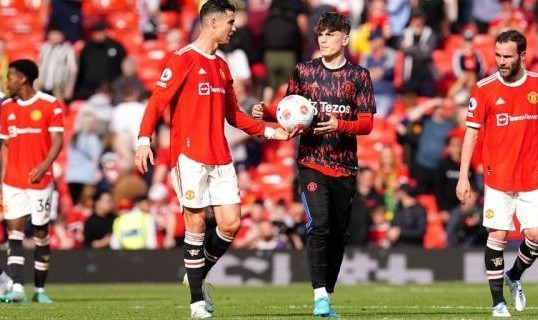 Kaiyun sports-获赠C罗第60次帽子戏法用球 加纳乔夸他史上最佳