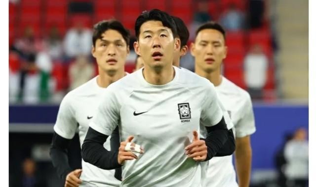 娱乐平台-韩国内讧亚洲杯出局？孙兴慜与李刚仁争吵手指脱臼